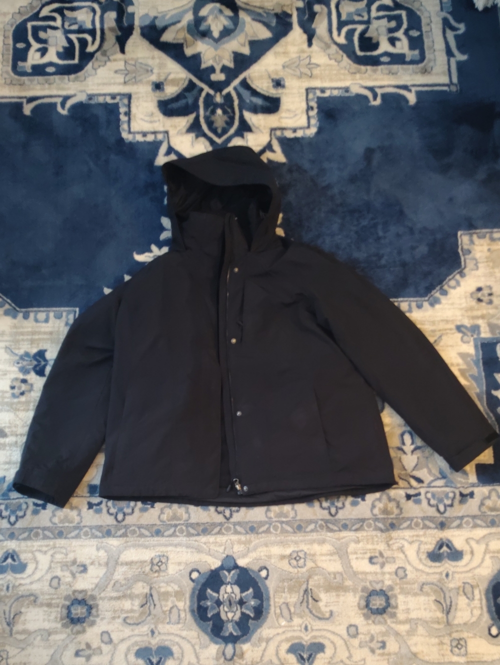 L.L. Bean Woman Navy Hooded Nylon Jacket With Fleece Lining